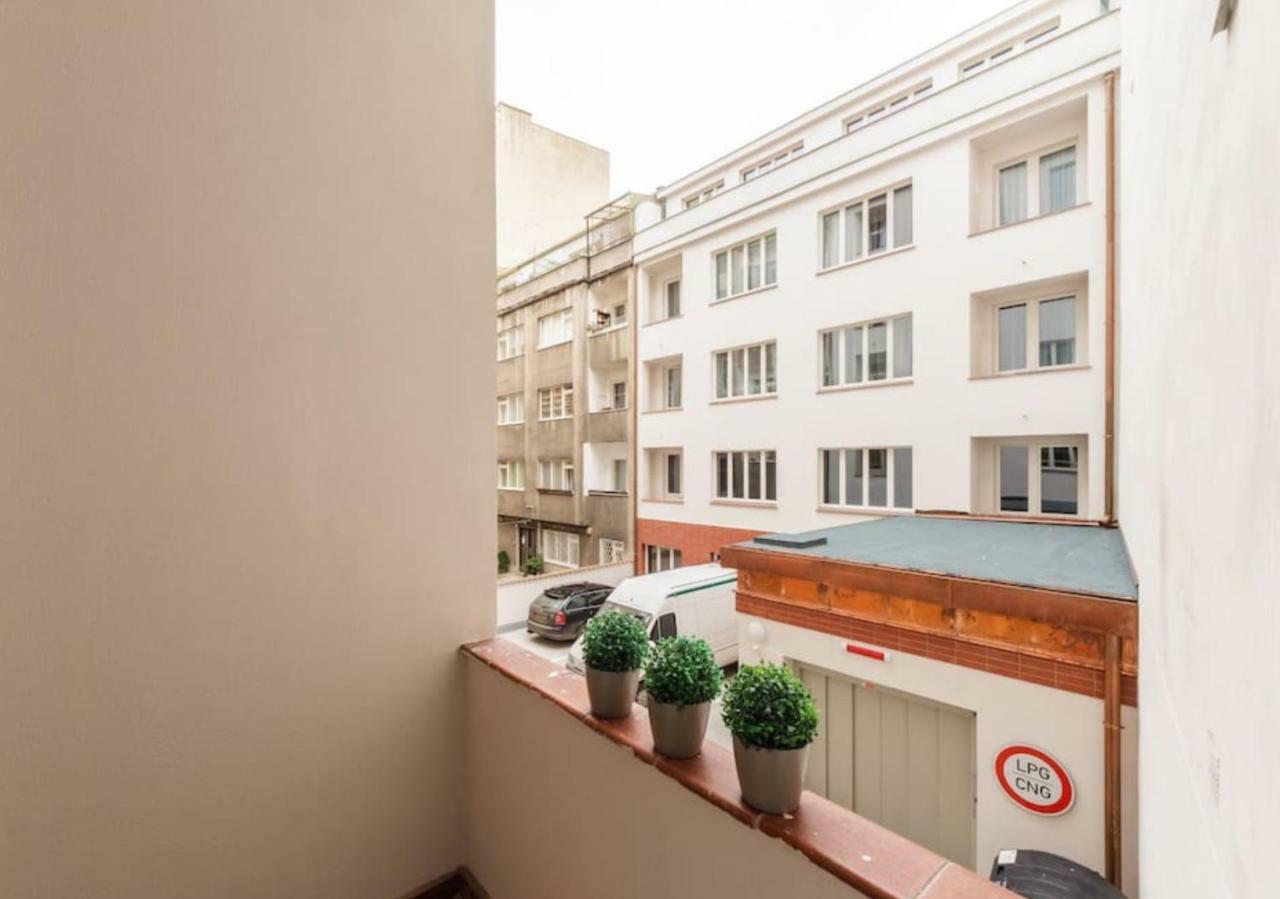 Central Prague Crown Apartments エクステリア 写真