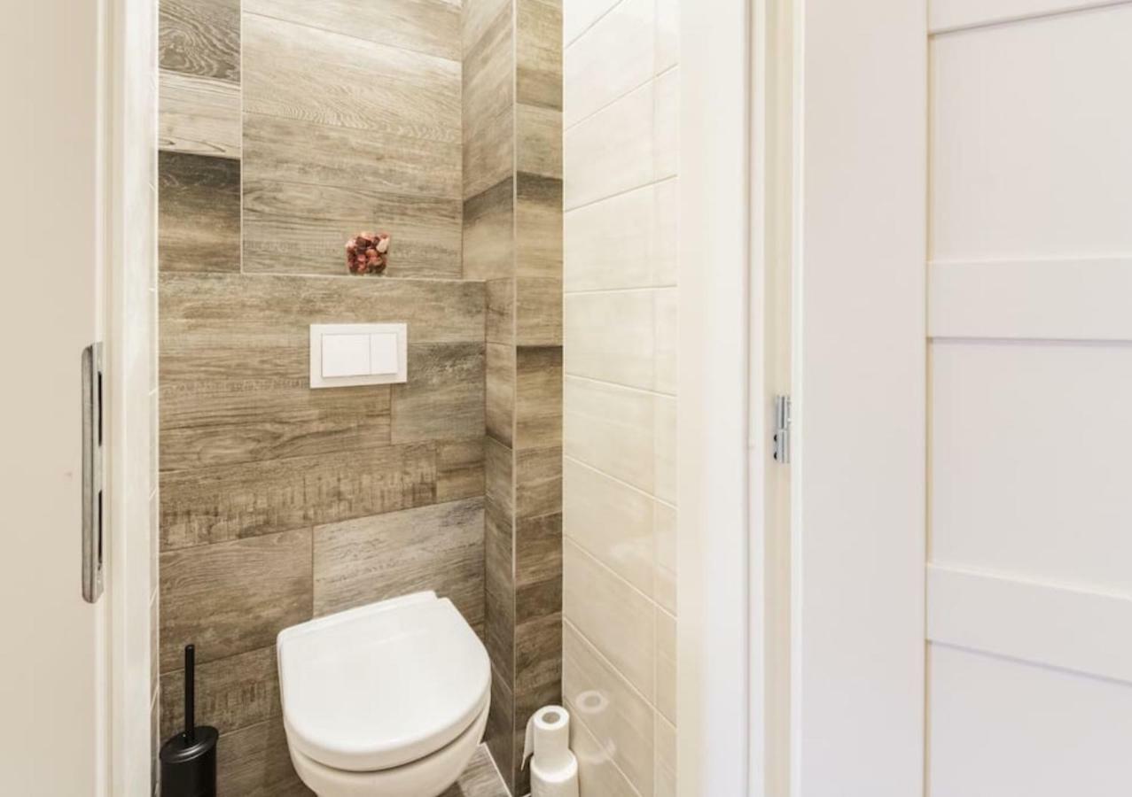 Central Prague Crown Apartments エクステリア 写真