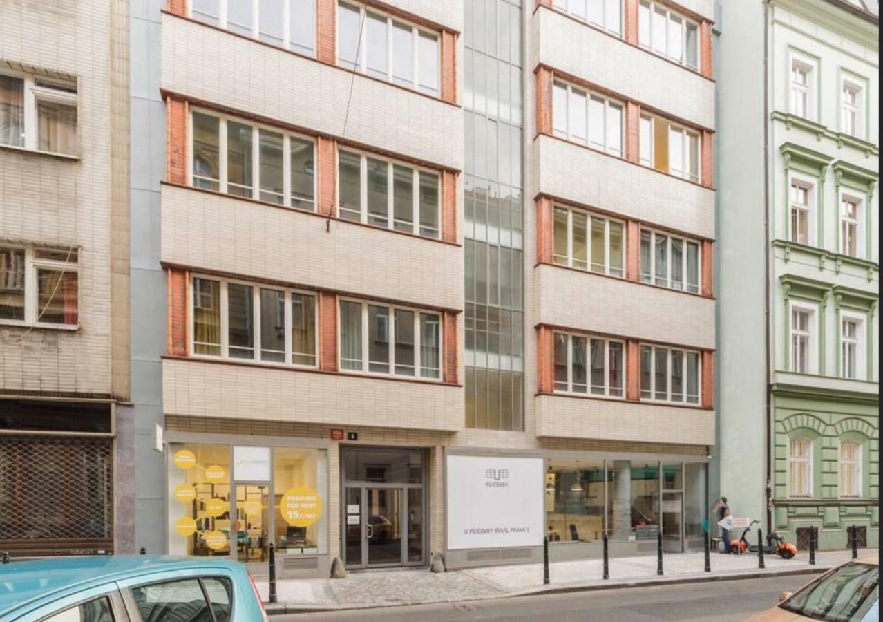 Central Prague Crown Apartments エクステリア 写真